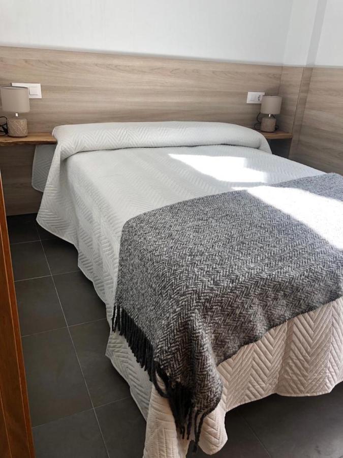 Apartamentos กอร์คูบิญอน ภายนอก รูปภาพ