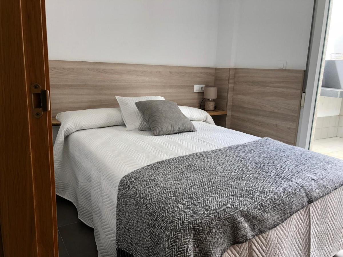 Apartamentos กอร์คูบิญอน ภายนอก รูปภาพ