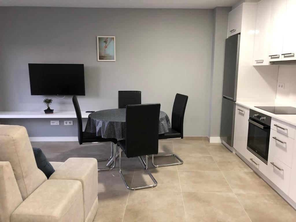 Apartamentos กอร์คูบิญอน ภายนอก รูปภาพ