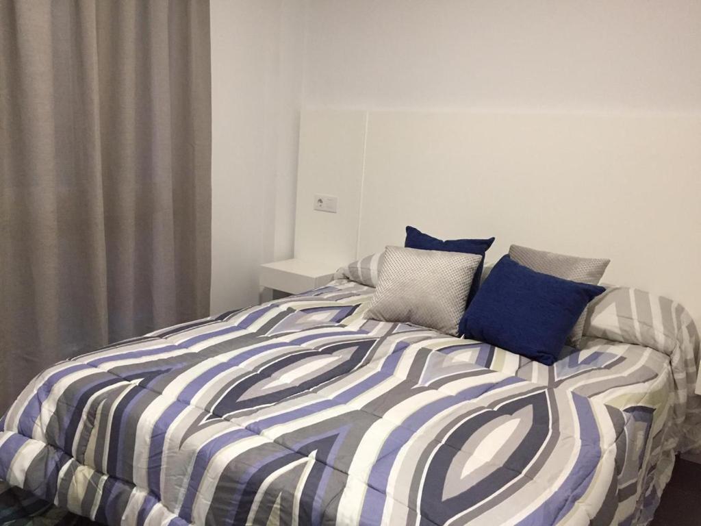 Apartamentos กอร์คูบิญอน ภายนอก รูปภาพ